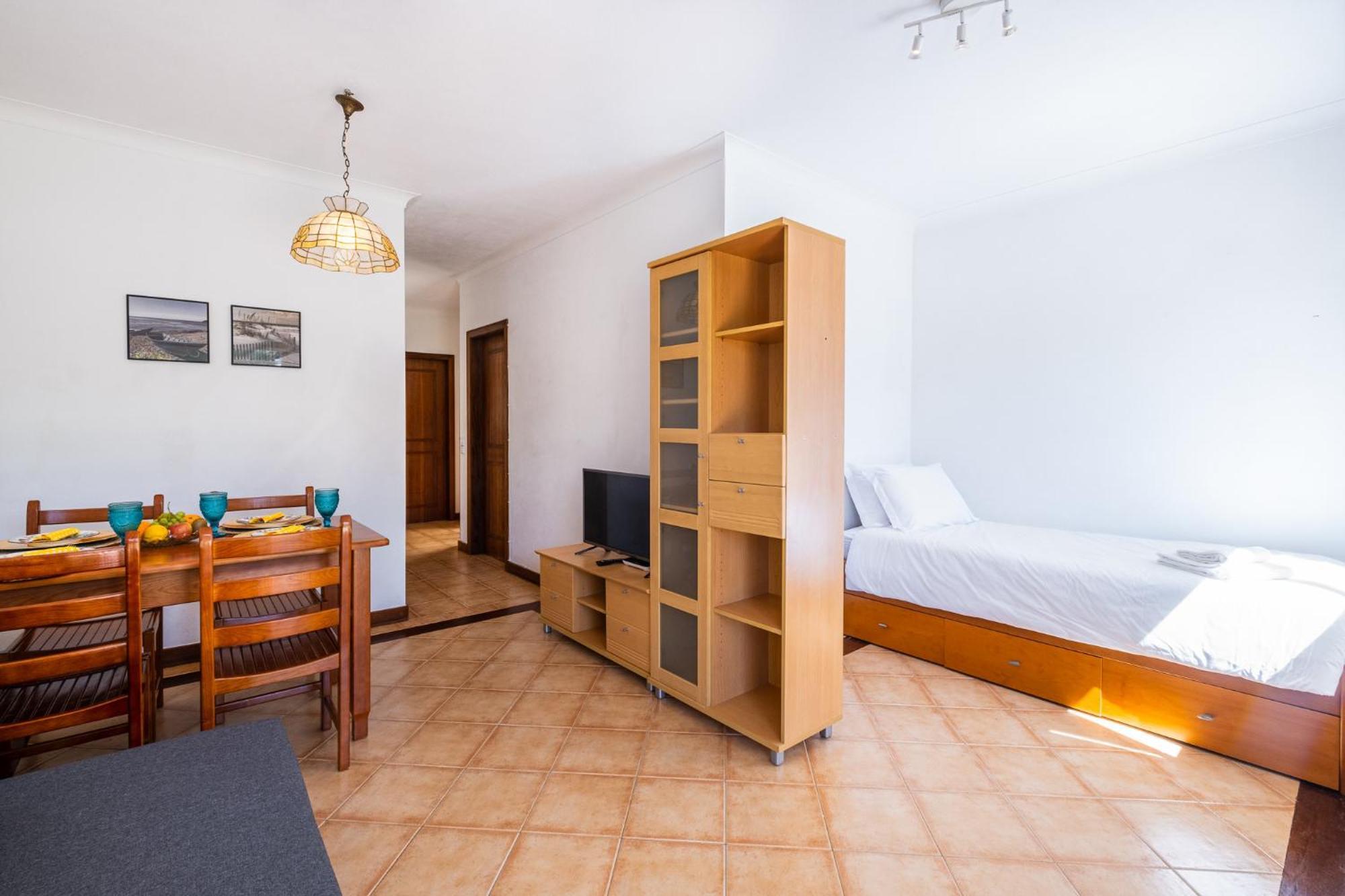 A Vilita Beach Apartment Pera Ngoại thất bức ảnh
